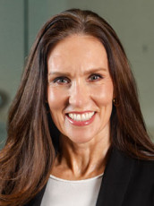 Photo of Tonya Loomis